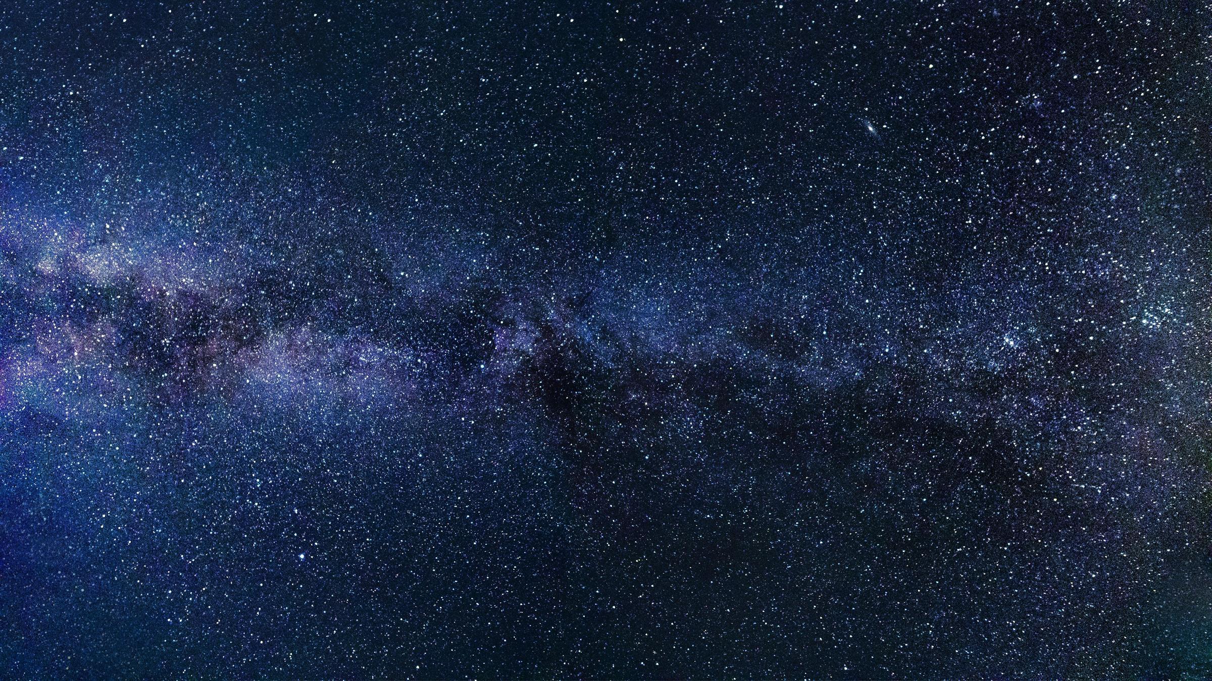Voie lactée au-dessus de l'Astronarium à Aniane